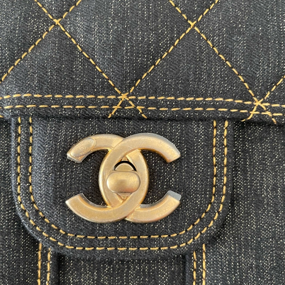 Chanel 2023 SS Denim Backpack - Brand New - Very Rare Find - Picture 8 of 14